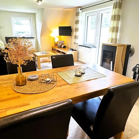 Bergglück - 60m² Direkt Am Skihang In Apartment Carlsfeld